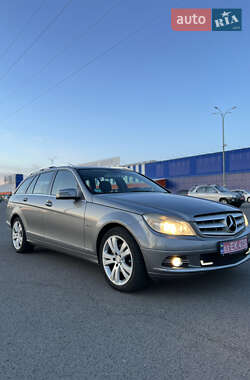 Универсал Mercedes-Benz C-Class 2010 в 