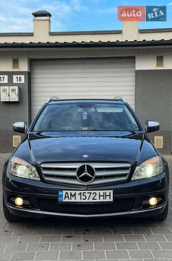 Універсал Mercedes-Benz C-Class 2007 в Житомирі