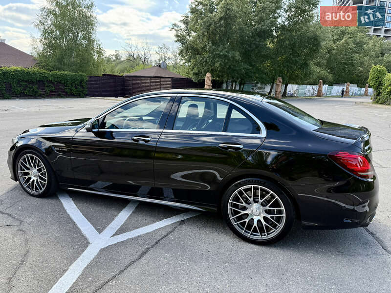Седан Mercedes-Benz C-Class 2019 в Днепре
