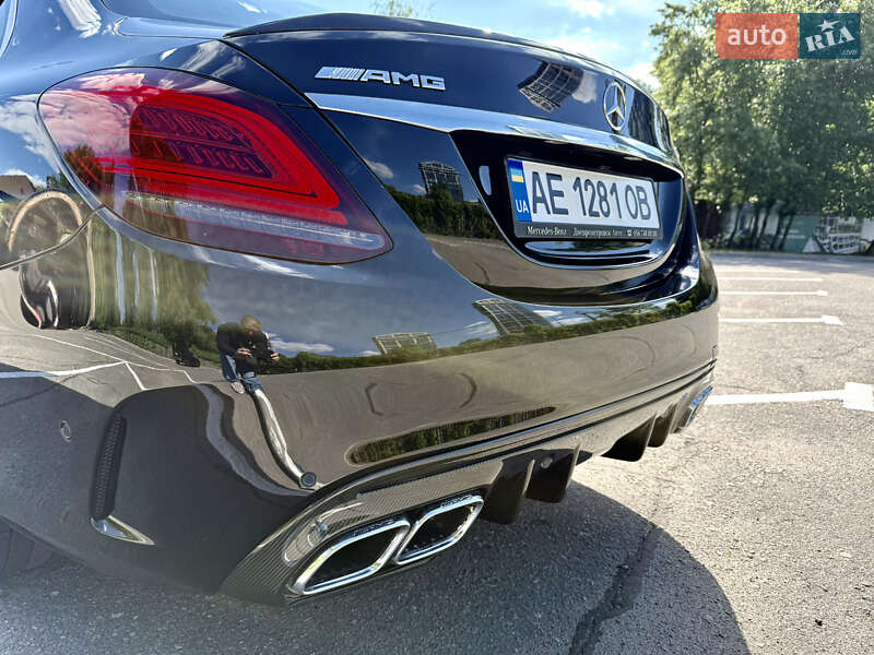 Седан Mercedes-Benz C-Class 2019 в Днепре