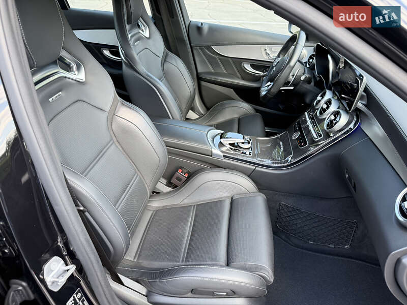 Седан Mercedes-Benz C-Class 2019 в Днепре