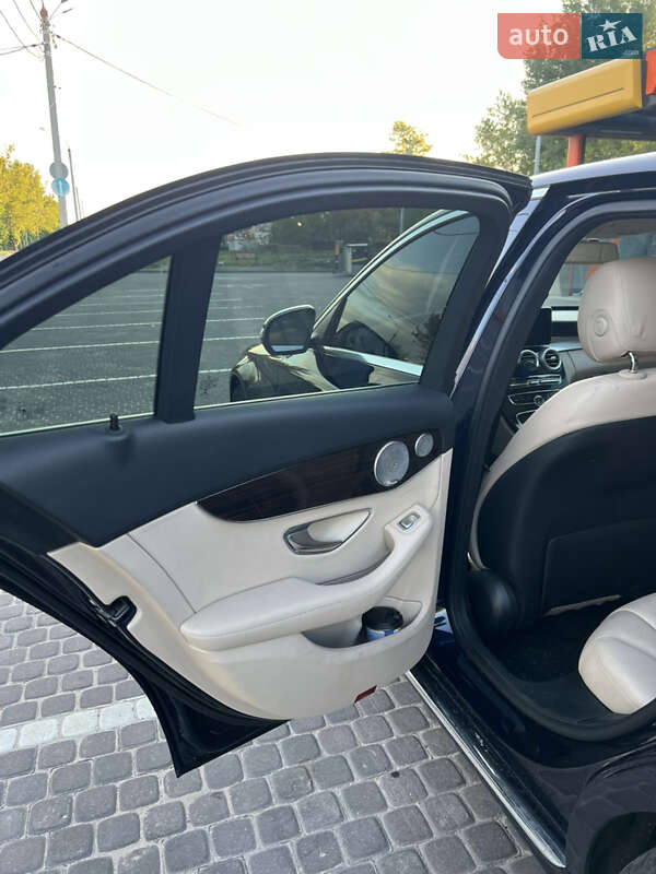 Седан Mercedes-Benz C-Class 2017 в Каменском