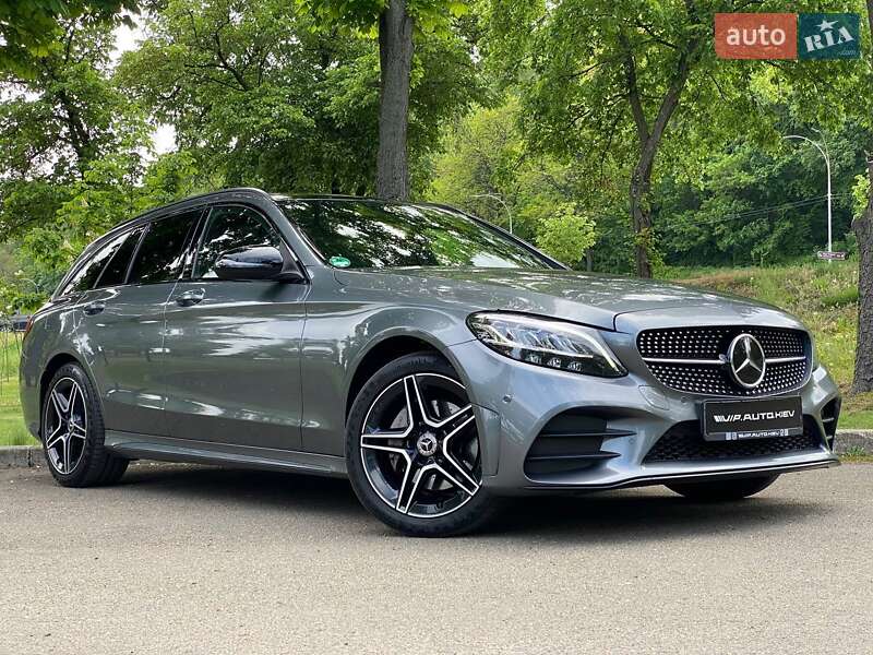Универсал Mercedes-Benz C-Class 2018 в Киеве