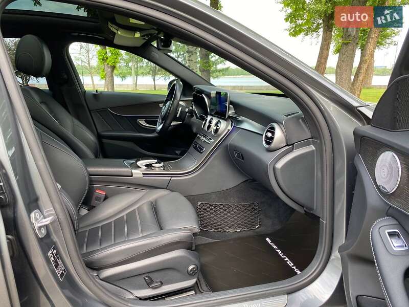 Универсал Mercedes-Benz C-Class 2018 в Киеве