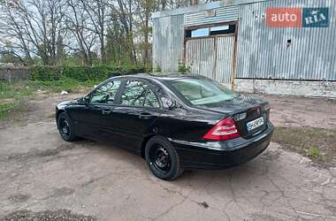 Седан Mercedes-Benz C-Class 2004 в 