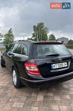 Універсал Mercedes-Benz C-Class 2010 в 