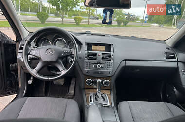 Універсал Mercedes-Benz C-Class 2010 в 