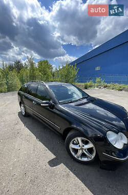 Универсал Mercedes-Benz C-Class 2002 в 