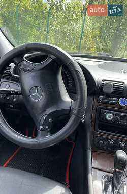 Универсал Mercedes-Benz C-Class 2002 в 