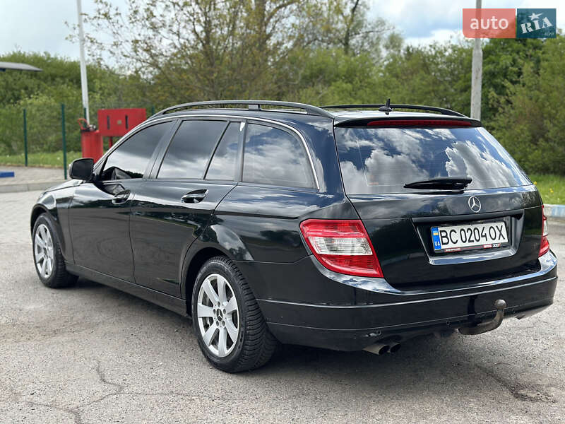Универсал Mercedes-Benz C-Class 2008 в Львове