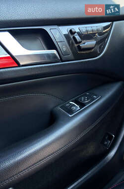 Купе Mercedes-Benz C-Class 2011 в 