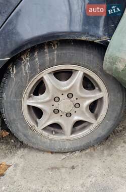 Седан Mercedes-Benz C-Class 2005 в 