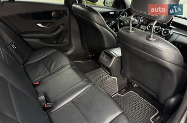Универсал Mercedes-Benz C-Class 2015 в 