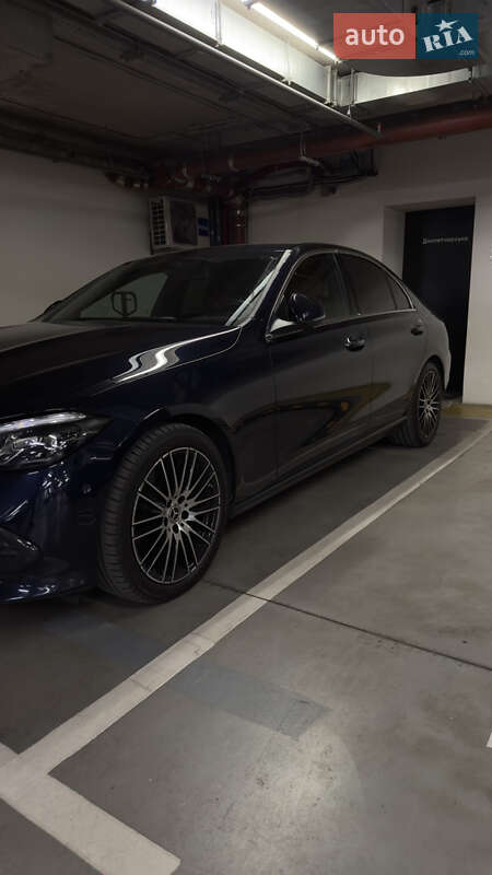 Седан Mercedes-Benz C-Class 2022 в 