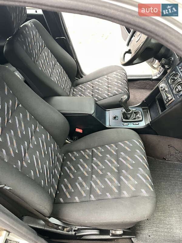 Универсал Mercedes-Benz C-Class 1999 в Сокале