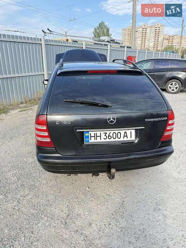 Универсал Mercedes-Benz C-Class 2004 в Одессе
