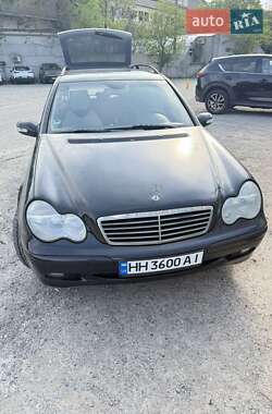 Универсал Mercedes-Benz C-Class 2004 в Одессе