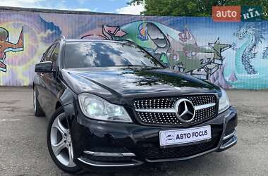Универсал Mercedes-Benz C-Class 2012 в 