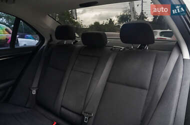 Седан Mercedes-Benz C-Class 2010 в 