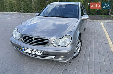 Седан Mercedes-Benz C-Class 2006 в 