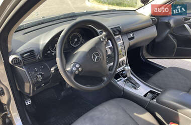 Седан Mercedes-Benz C-Class 2006 в 