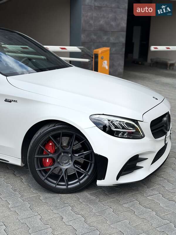 Седан Mercedes-Benz C-Class 2019 в Києві