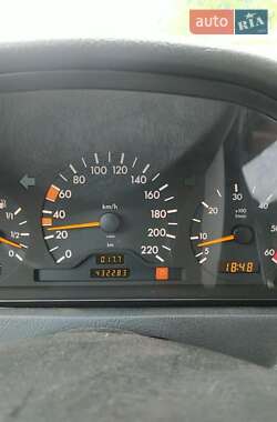 Універсал Mercedes-Benz C-Class 1996 в 