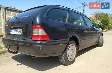 Універсал Mercedes-Benz C-Class 1996 в 