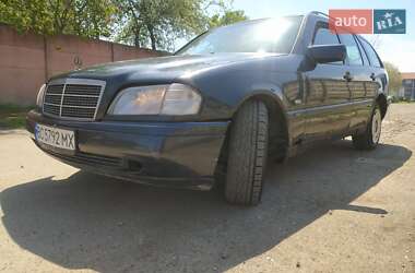 Універсал Mercedes-Benz C-Class 1996 в 