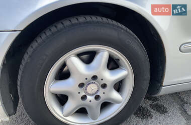 Седан Mercedes-Benz C-Class 2001 в 