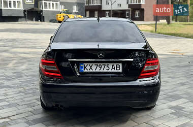Седан Mercedes-Benz C-Class 2011 в 