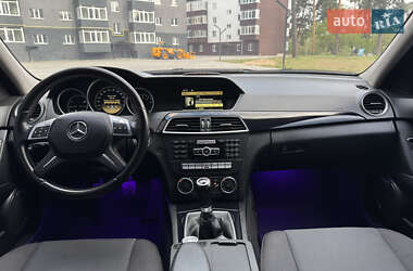 Седан Mercedes-Benz C-Class 2011 в 