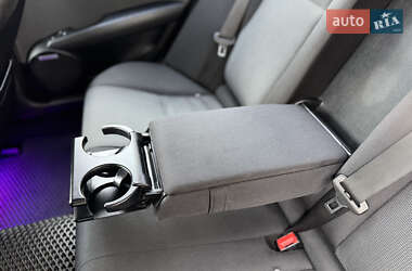 Седан Mercedes-Benz C-Class 2011 в 