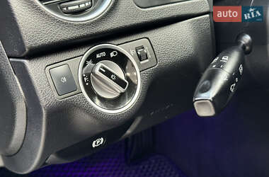 Седан Mercedes-Benz C-Class 2011 в 