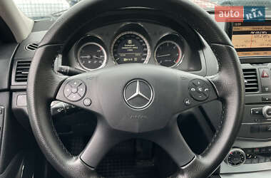 Универсал Mercedes-Benz C-Class 2009 в 