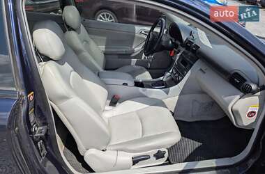 Купе Mercedes-Benz C-Class 2005 в 