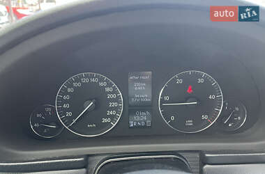 Универсал Mercedes-Benz C-Class 2004 в 