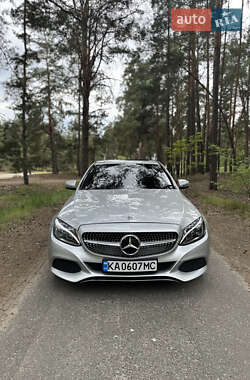 Седан Mercedes-Benz C-Class 2017 в Киеве