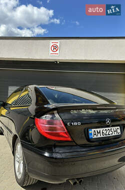 Купе Mercedes-Benz C-Class 2001 в 
