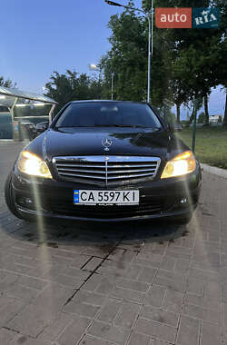 Седан Mercedes-Benz C-Class 2010 в 