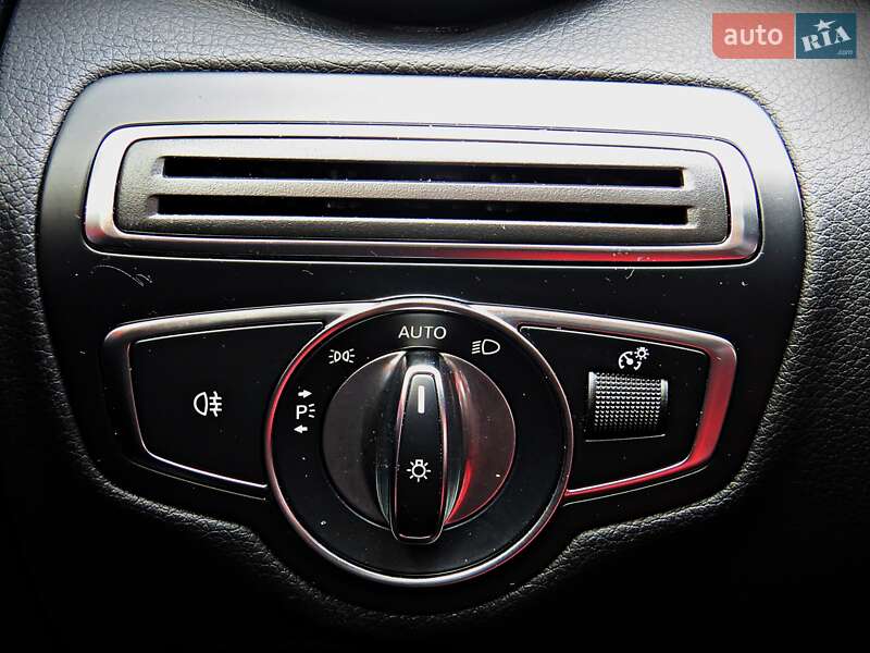 Седан Mercedes-Benz C-Class 2017 в Черкассах фото 11 Седан Mercedes-Benz C-Class 2017 в Черкассах