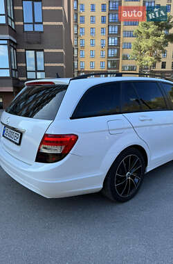 Универсал Mercedes-Benz C-Class 2012 в 
