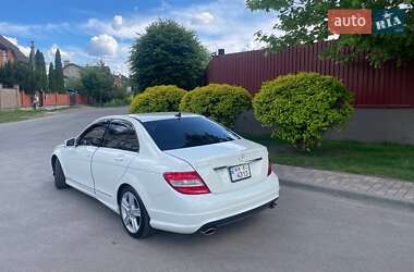 Седан Mercedes-Benz C-Class 2011 в 