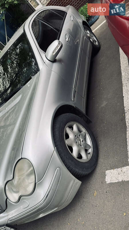Седан Mercedes-Benz C-Class 2002 в Чорноморську