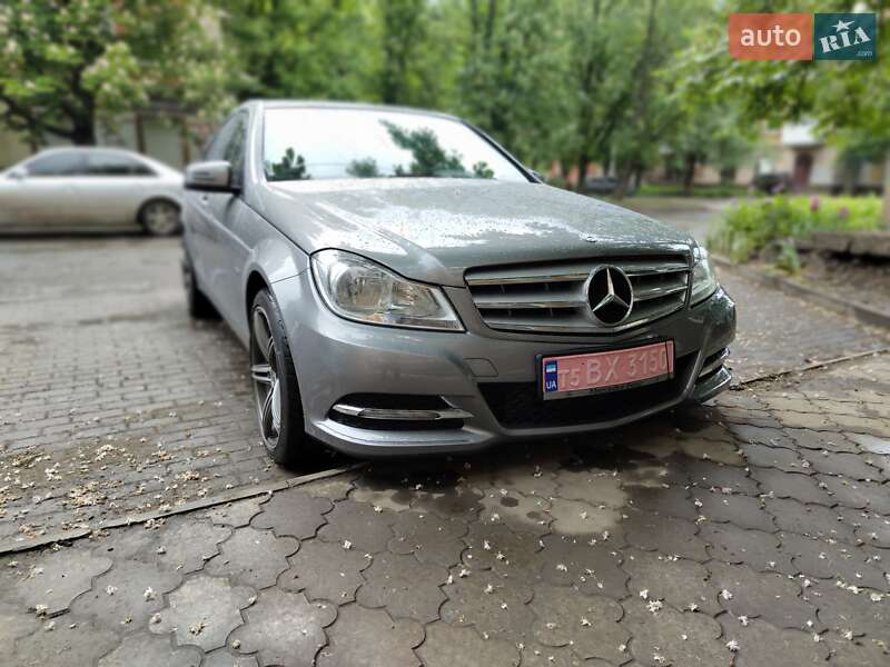 Mercedes-Benz C-Class