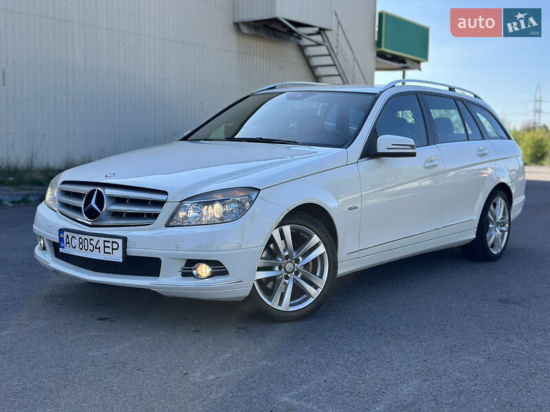 Универсал Mercedes-Benz C-Class 2010 в 