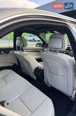 Седан Mercedes-Benz C-Class 2011 в 