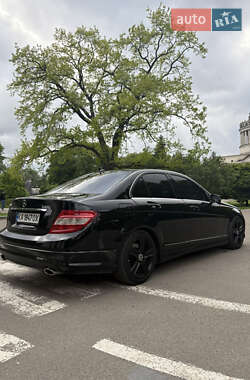 Седан Mercedes-Benz C-Class 2010 в 