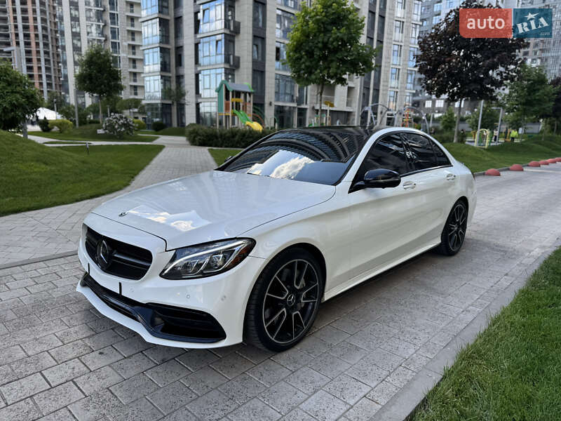 Седан Mercedes-Benz C-Class 2016 в Киеве