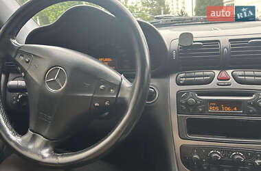 Купе Mercedes-Benz C-Class 2001 в 